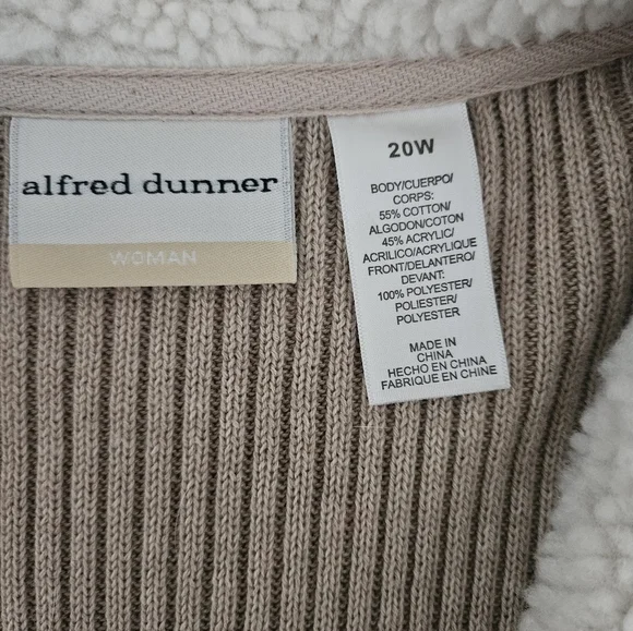 Alfred Dunner Beige White Faux Swede Front 20W Jacket Sweater - Picture 5 of 8